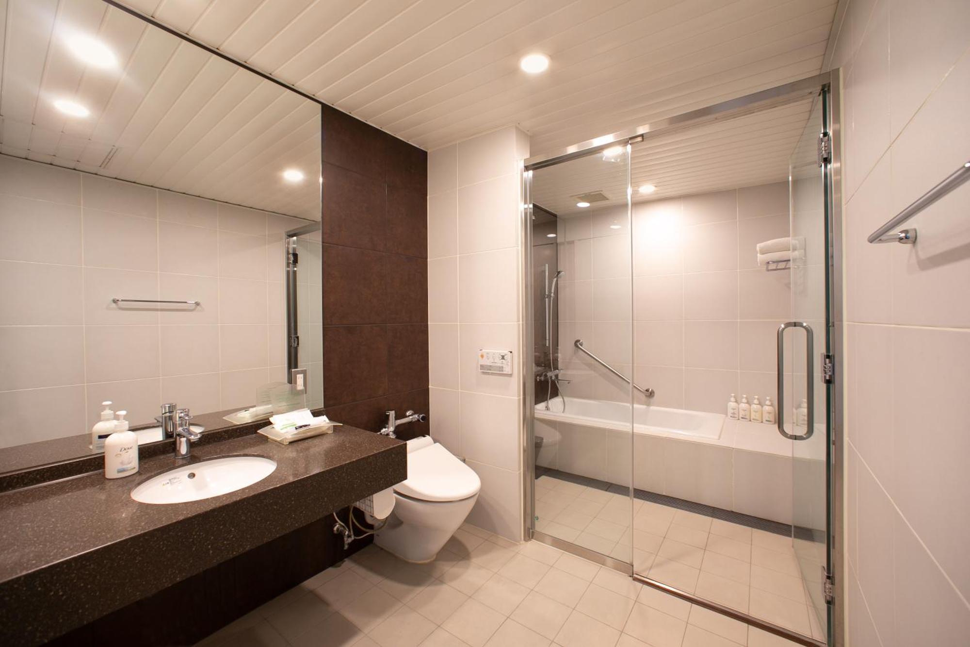 Holiday Inn Osaka Namba By Ihg מראה חיצוני תמונה